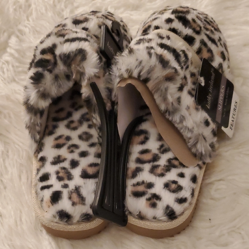 🇺🇸New Kathy Ireland Leopard Print Slippers - Picture 4 of 5